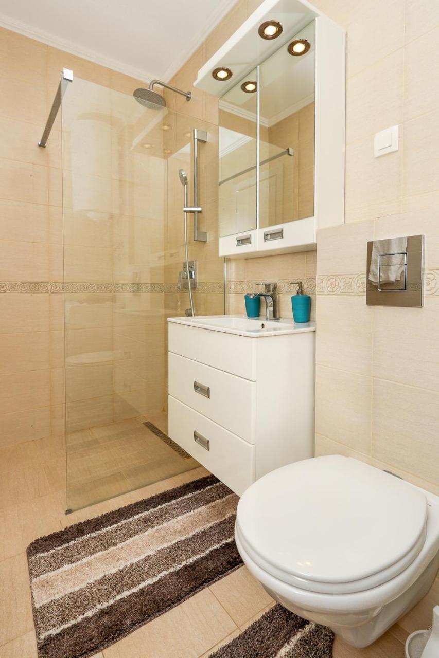 Apartment Sidro Petrovac Bagian luar foto