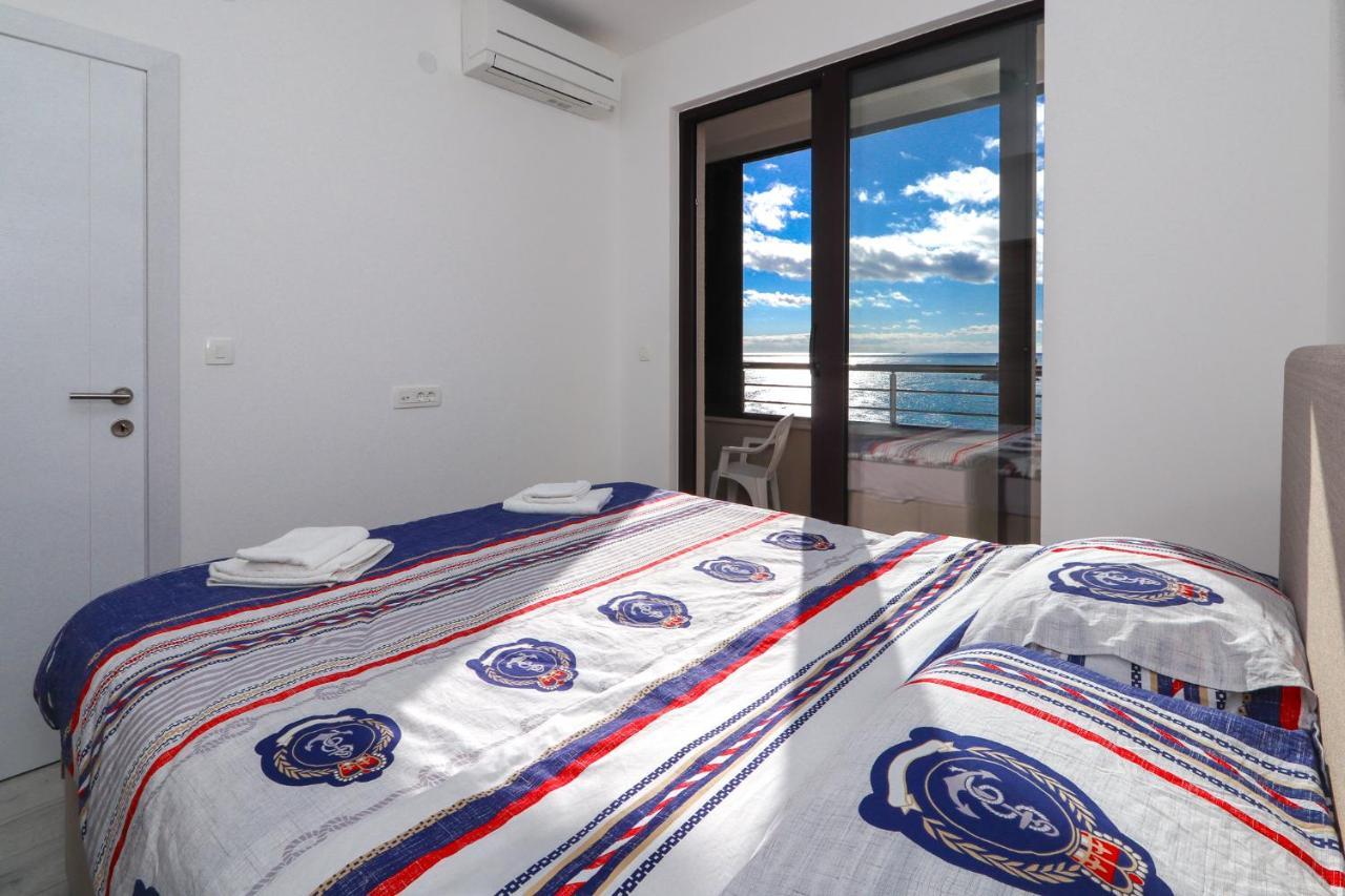 Apartment Sidro Petrovac Bagian luar foto